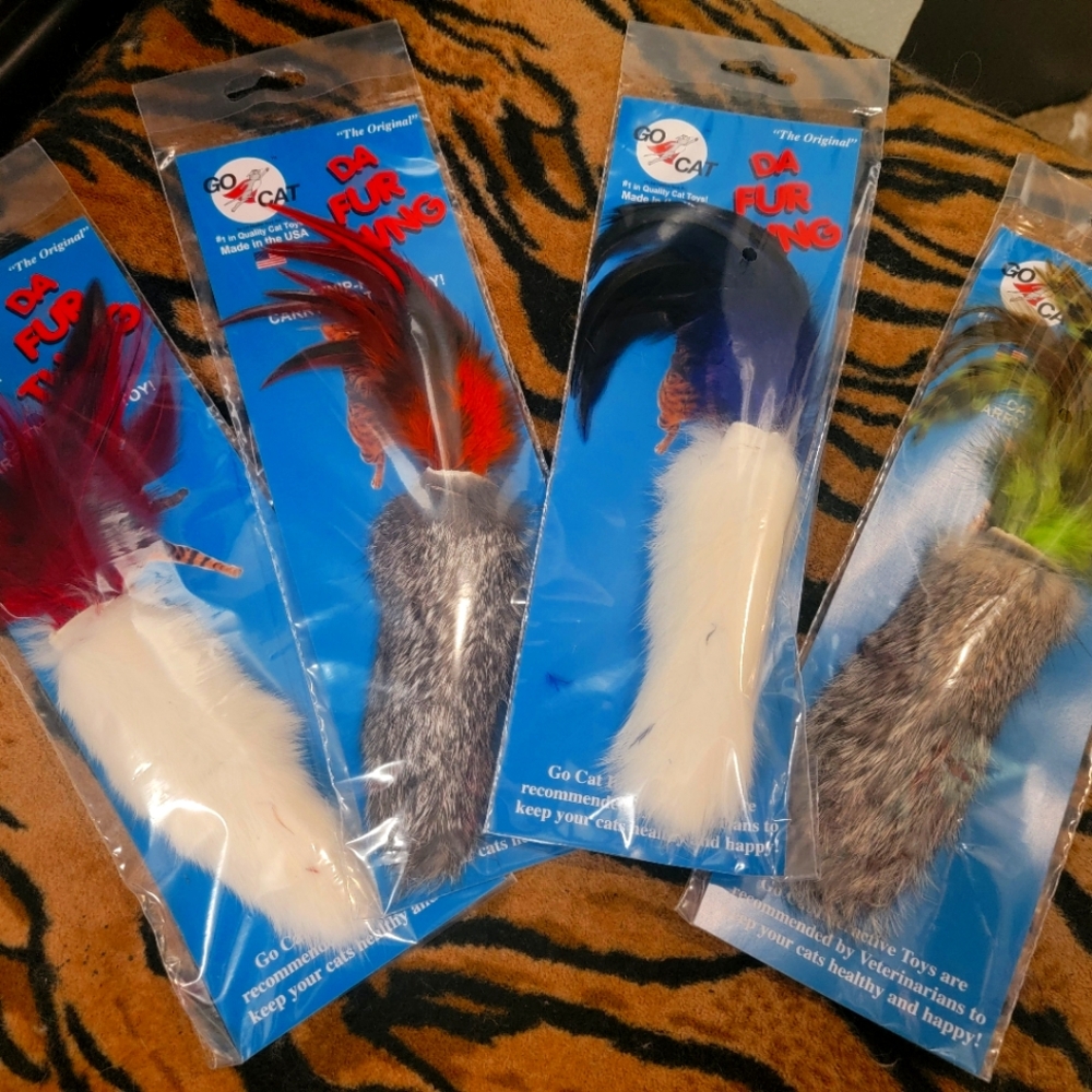 Go Cat Da Fur Thing Cat Toy Ea. Various Colors.. Cats Love!!